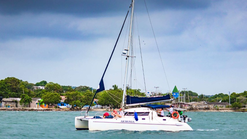 Catamarán Armonia | Catamarán en cartagena