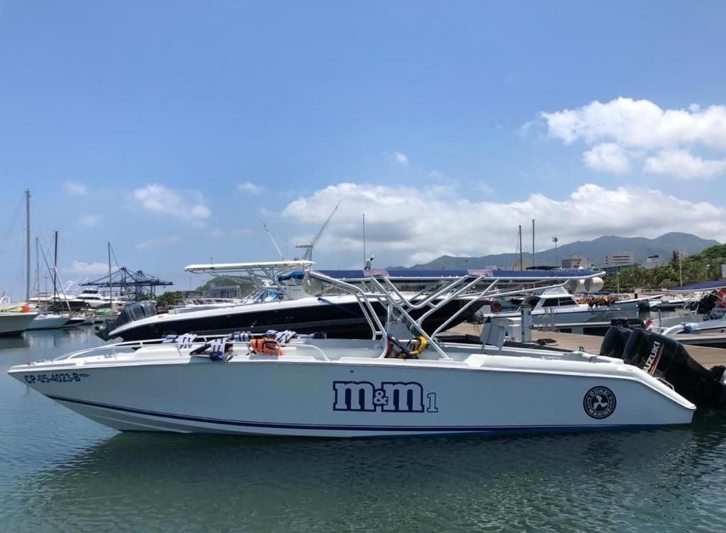 Bote Mym Ospino | Bote en santa marta