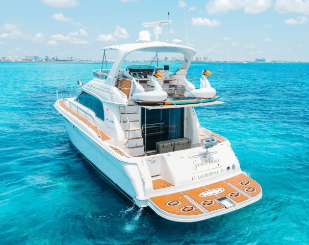 Yate Flybridge 52Ft | Yate en cancún