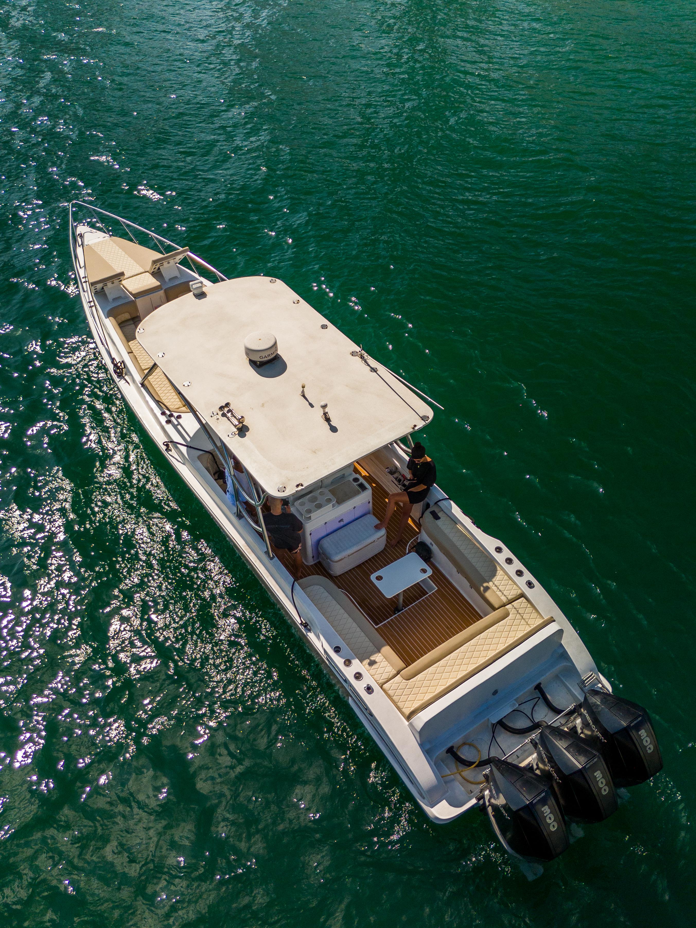 Lancha Luxury 46Ft | Lancha en cartagena